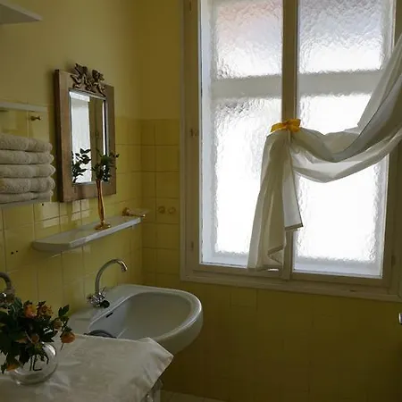 At Mozart-geburtshaus Apartamento Salzburgo